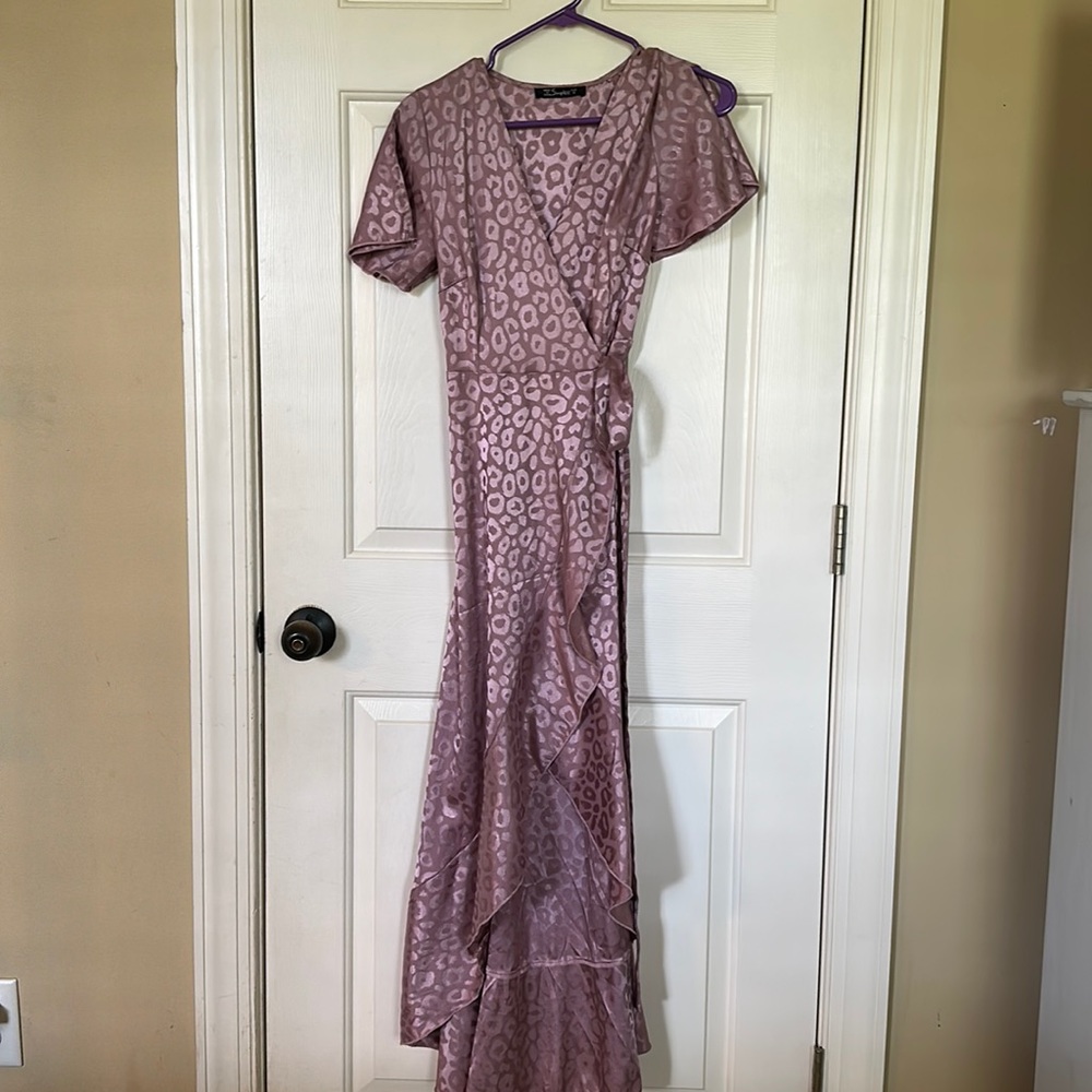 Satin like midi wrap dress in mauve